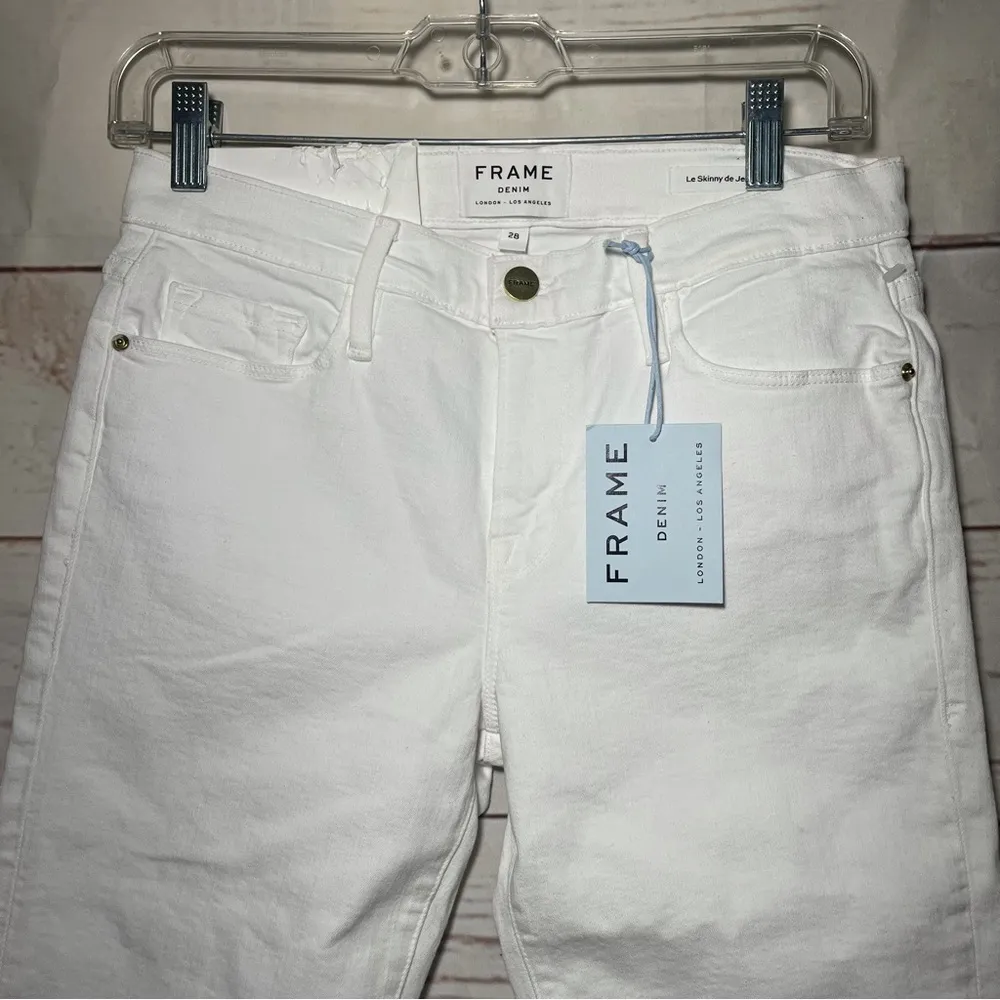 NWT Frame Denim • Jeans • Skinny • Mid-Rise • White • 28 • Le Skinny de Jeanne - Image 9