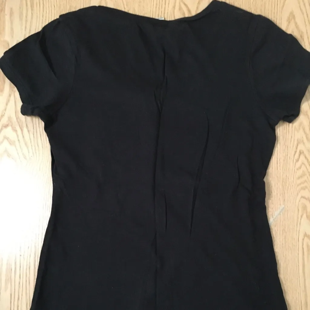 B25 Hooters Girl Worn Uniform V-Neck T-shirt Lafayette Indiana Cotton Size Small - Image 6