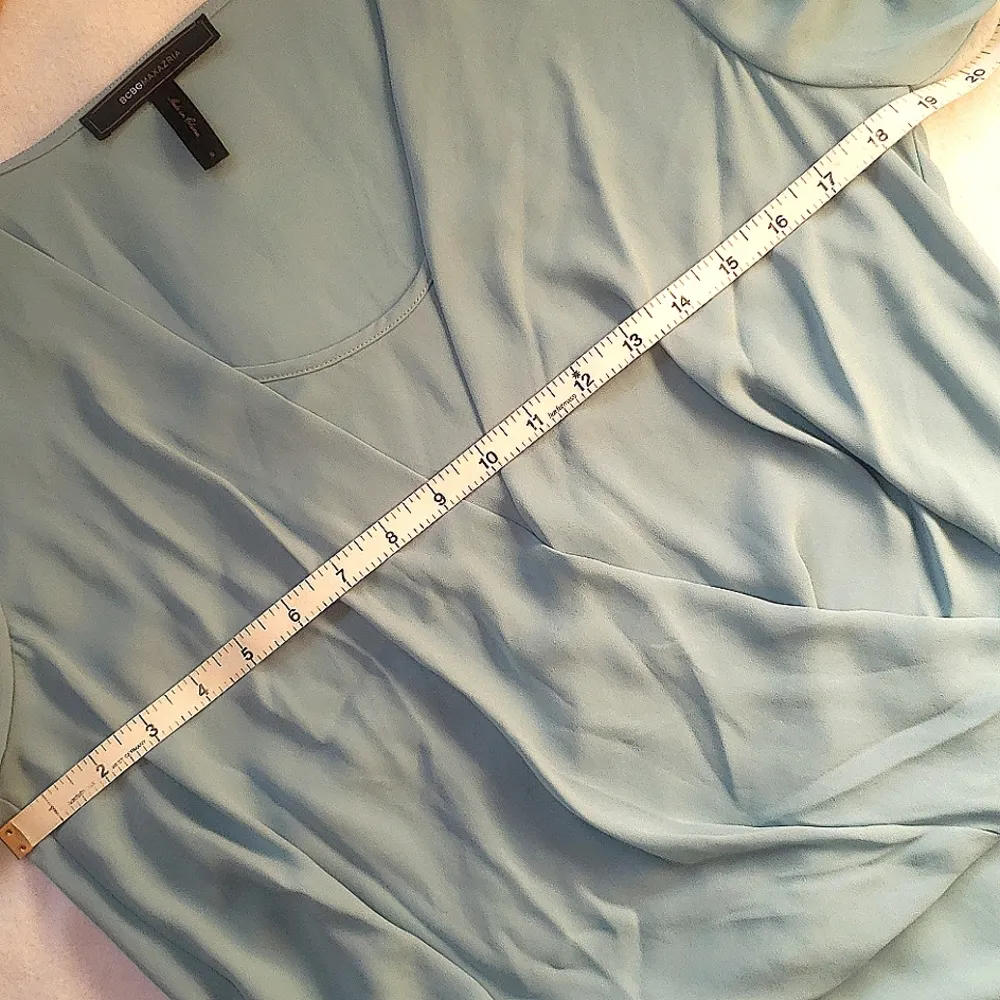 BCBG MaxAzria Nickclette wrap top- VINTAGE 90s - Image 9