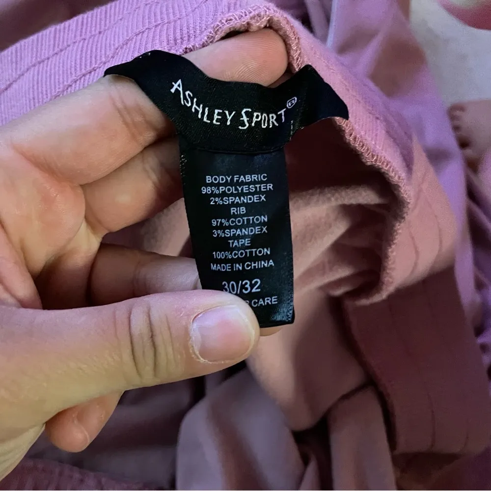 Ashley Stewart  Sport - Image 2