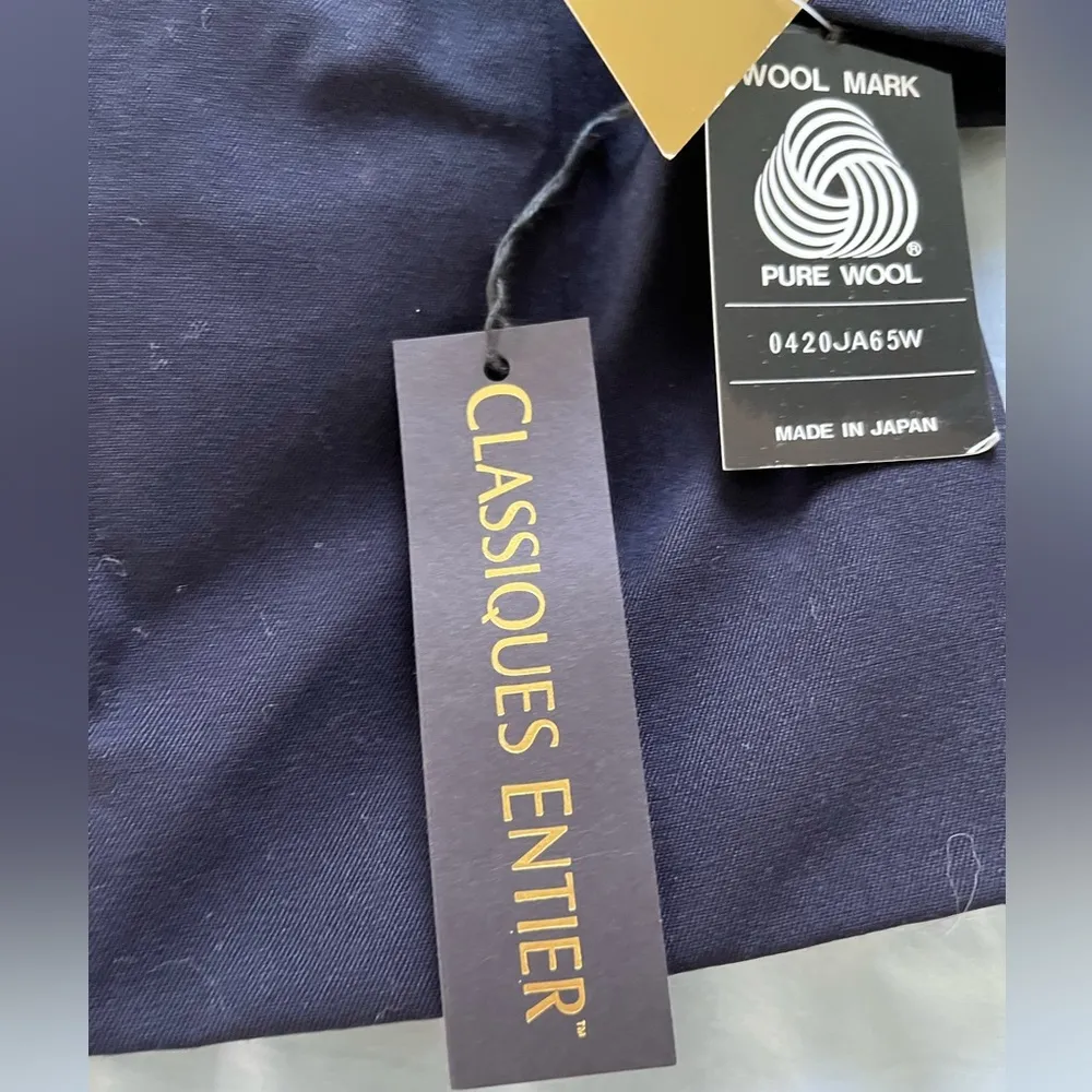 NWT: 100% wool Japanese made coat - Image 4