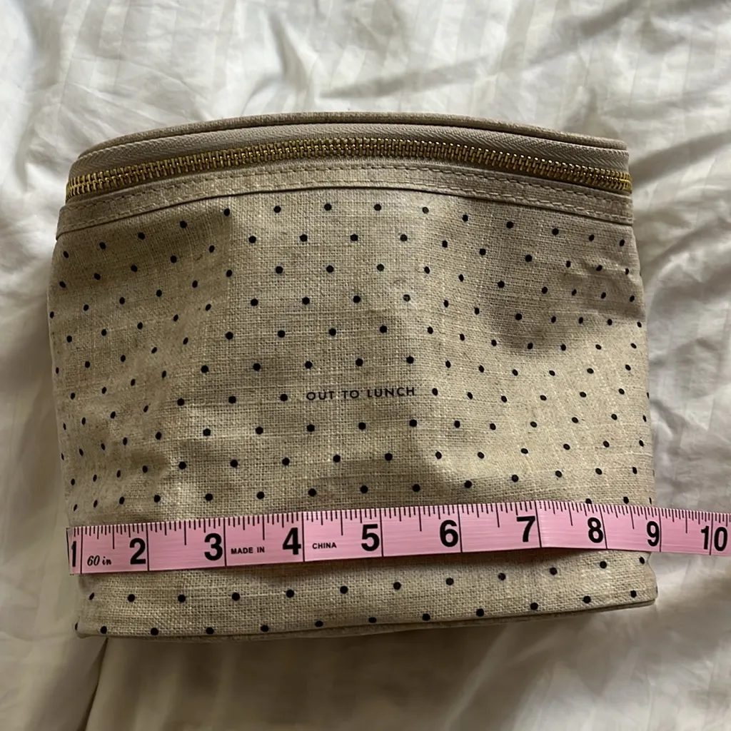 Kate Spade Out to Lunch small handle lunch bag POLKA DOT  EUC - Image 5