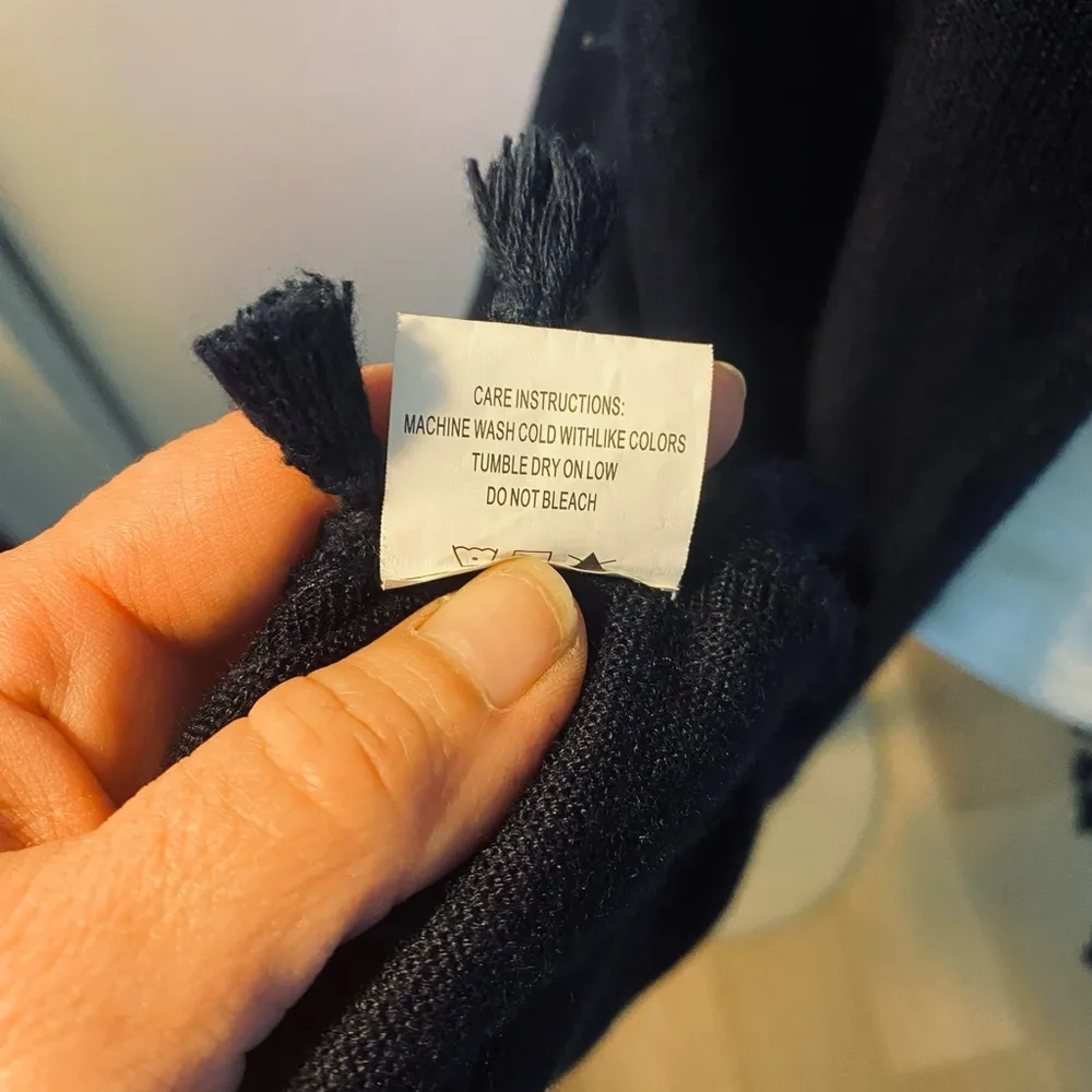 Tassel Knit Vest in Navy Blue Size undefined - Image 3