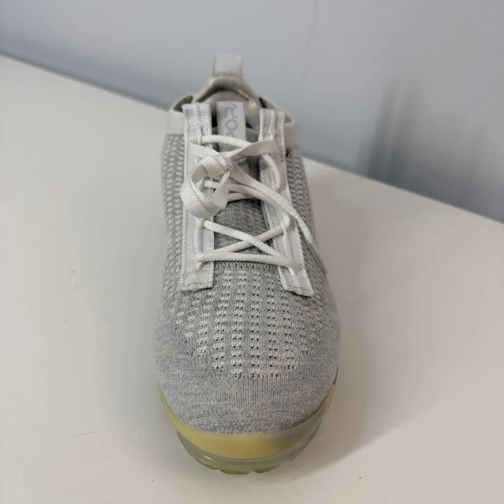 Nike Air VaporMax 2021 Flyknit in the "White/Pure Platinum" Size 6.5 US Women - Image 6