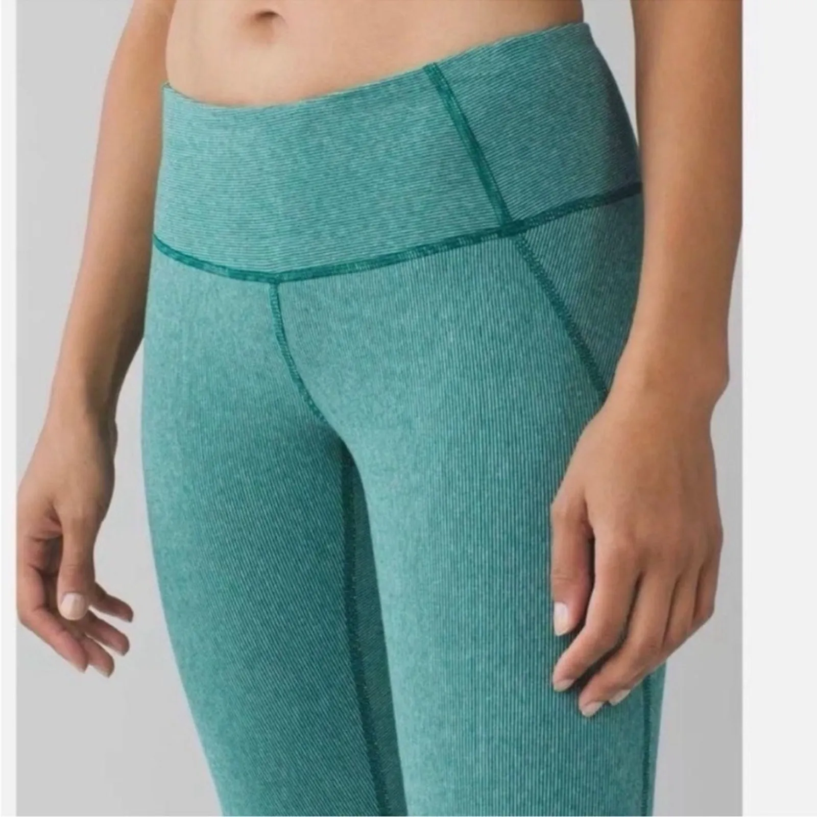 Lululemon Women’s Wunder Under Heathered Wee Stripe Menthol Green Leggings Sz 10 - Image 4