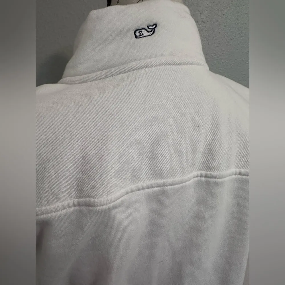Vineyard Vines Women's White Cap Shep
Quarter-Zip Pullover no sign of wear - Image 6
