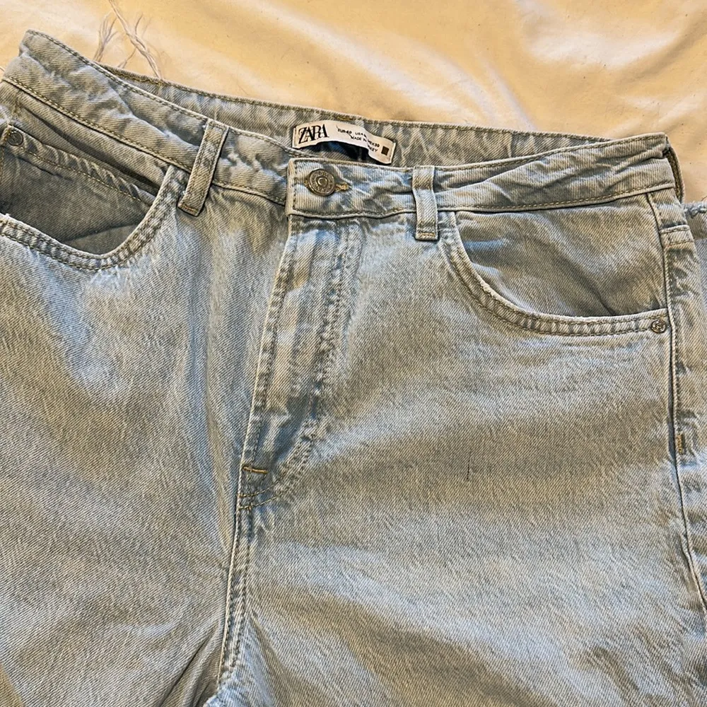 ZARA straight leg ripped denim - Image 4