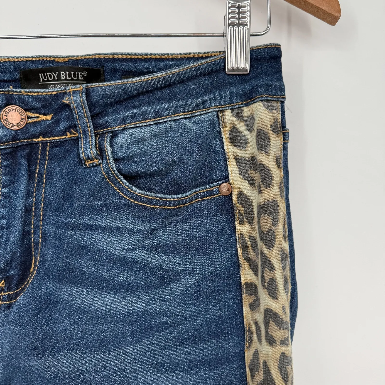 Judy Blue Jeans Womens 7/28 Blue Denim Logo Skinny Leg Leopard Print Side Stripe - Image 5
