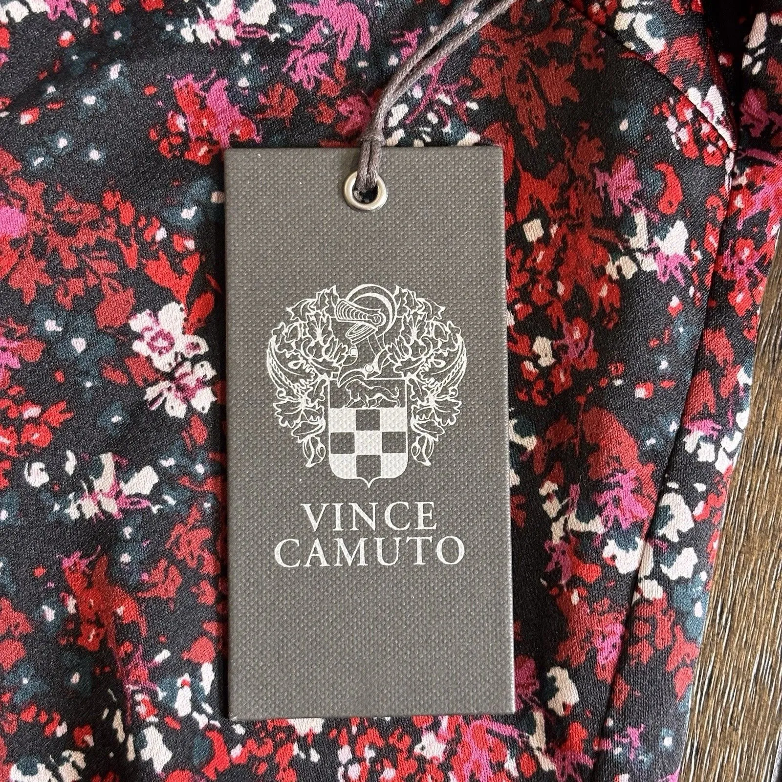 Vince Camuto Confetti Ready Deep Sangria Floral Blouse Women's XS - NWT $89 - Image 8