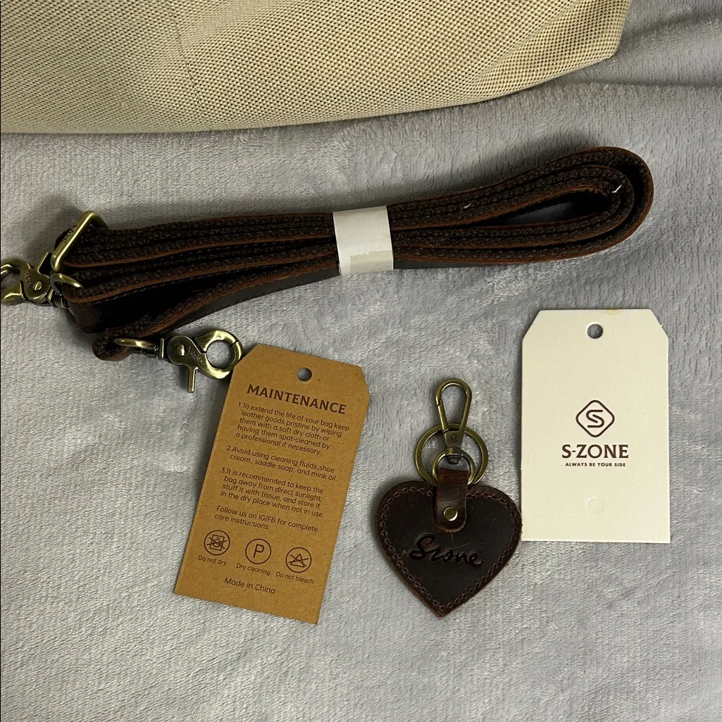 SZone Leather & Canvas Laptop Tote - Image 14