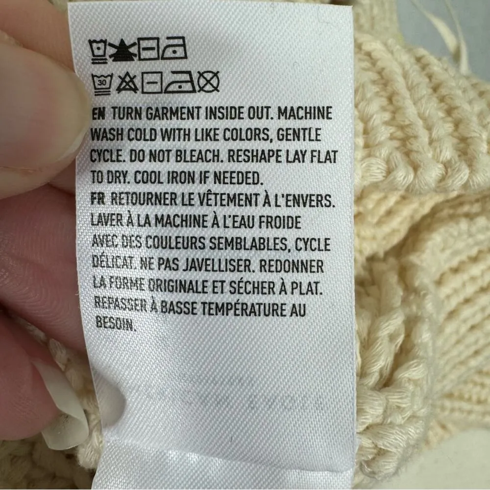 American Eagle Sweater Vest Size M Button Up Cable Knit Cream Striped NEW - Image 10