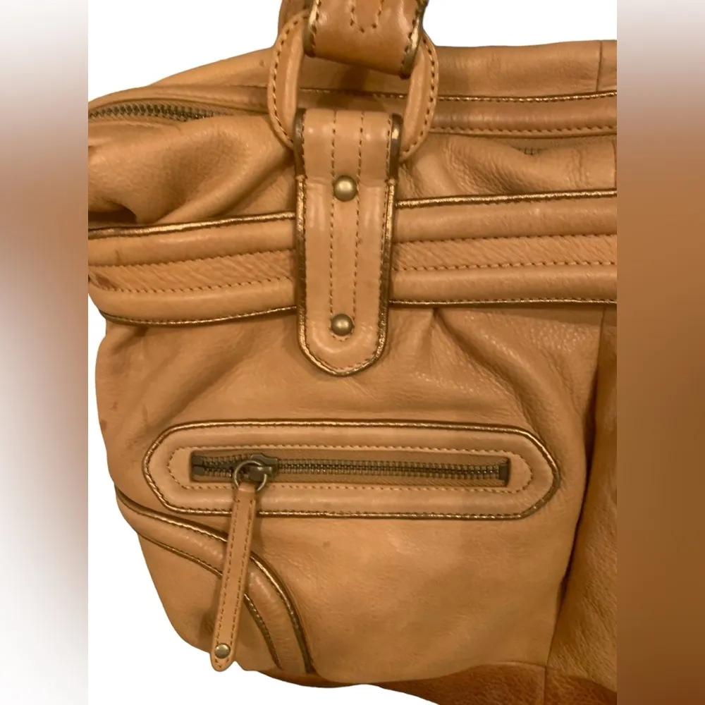 Cole Haan 100% Authentic  leather handbag - Image 7