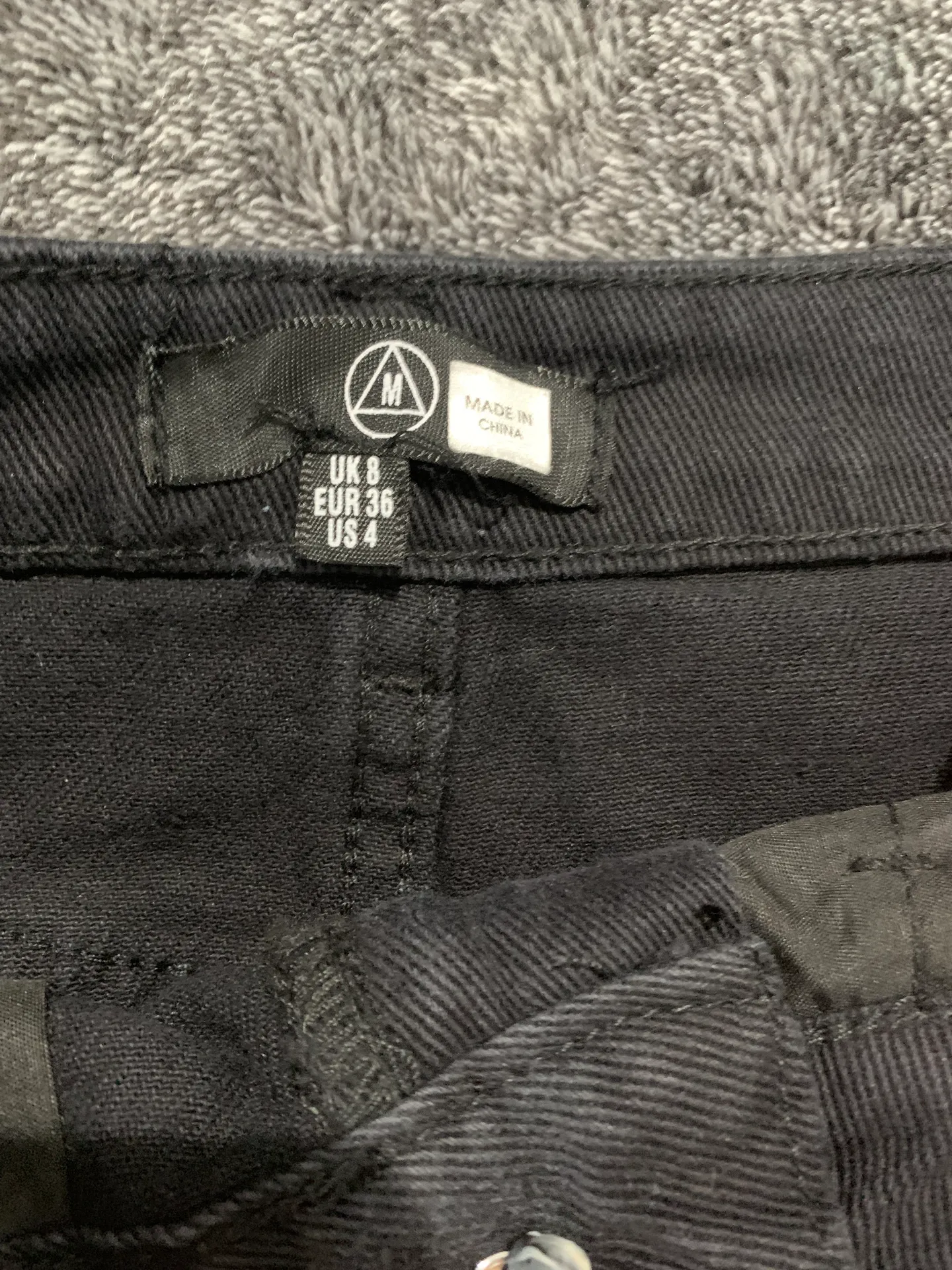 denim mini skirt black size 4 - Image 6