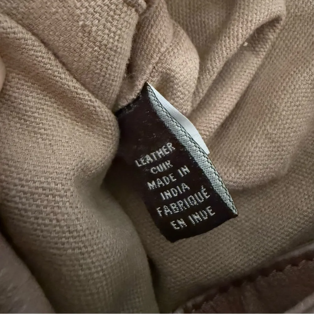 Frye  Ari Leather Tote Bag - Image 12