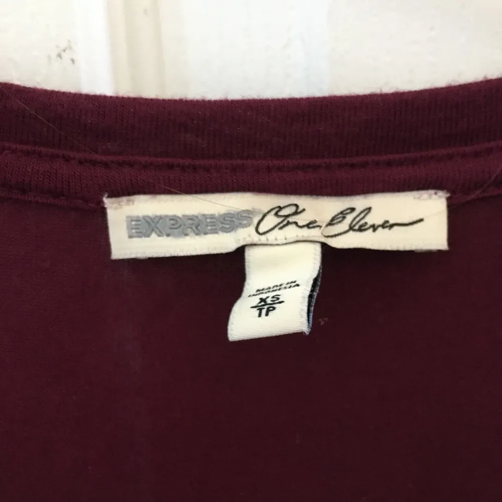 FINAL MARKDOWN Ladies express one eleven top xs - Image 4