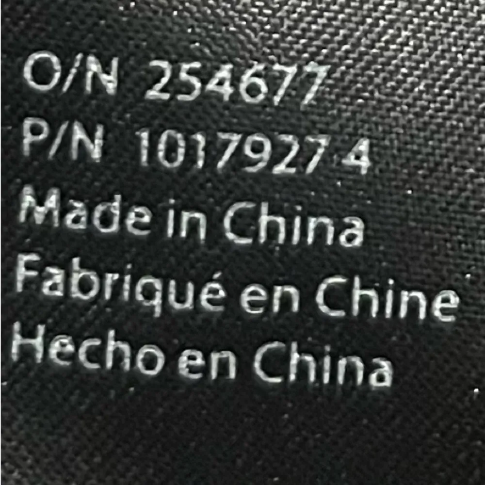 COS oversized heavy weight chunky knit sweater, size Large - Image 6