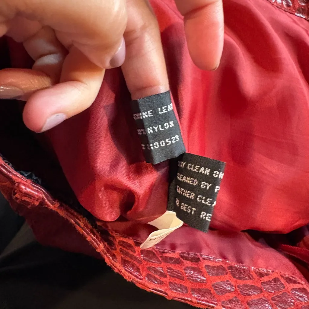 Y2K Steve Madden Red Leather Crocodile Skin Vtg pants - Image 5