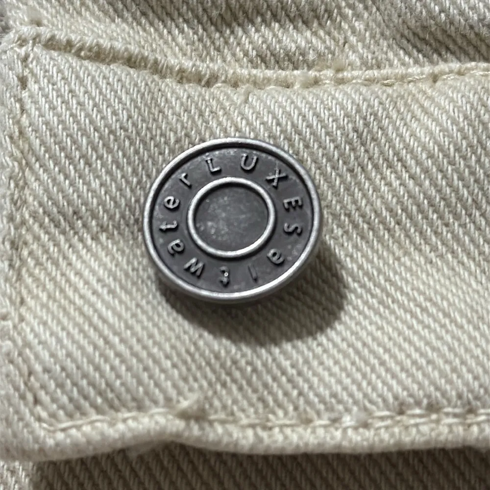 Saltwater Luxe women’s size XS long sleeve button up Rowan jacket bone color NWT - Image 7