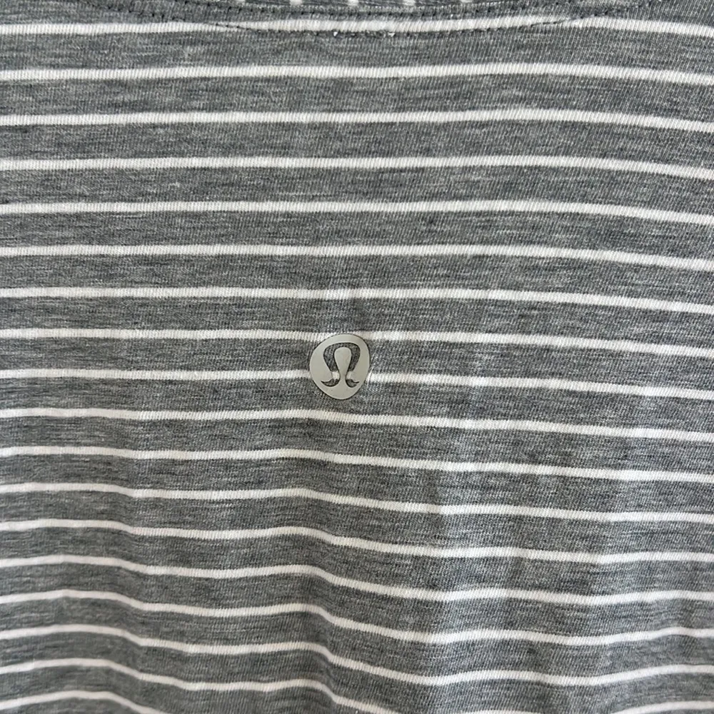 Lululemon Striped Boxy Long Sleeve Gray White 10 - Image 5