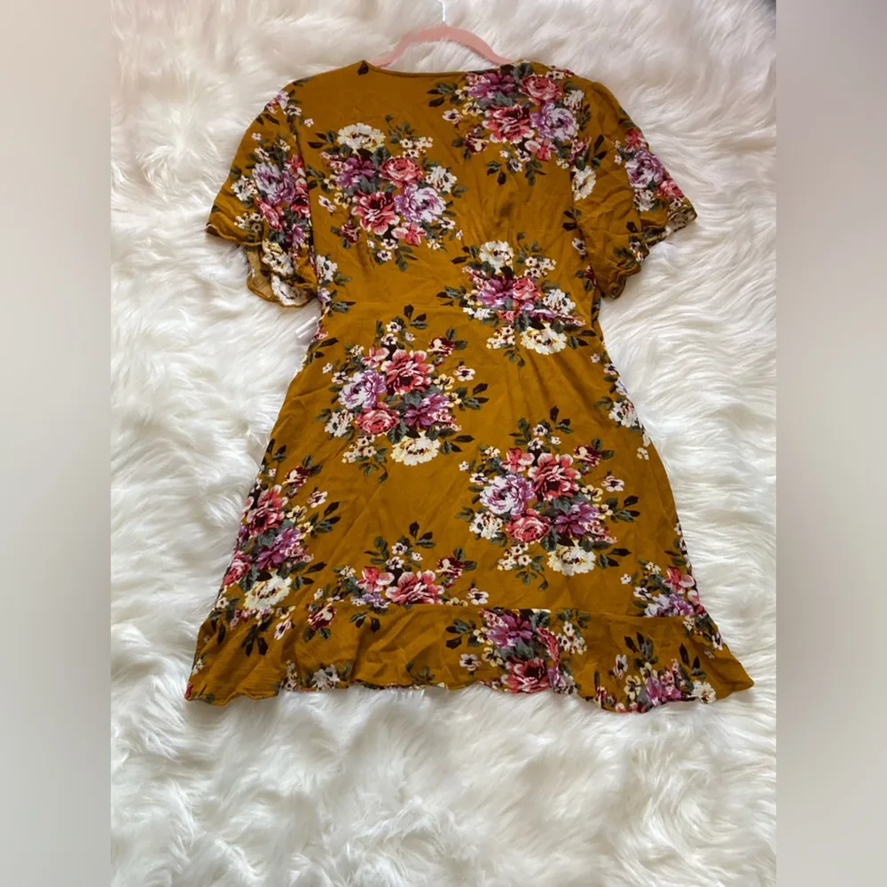 Love Riche Romantic Floral Dress! - Image 8