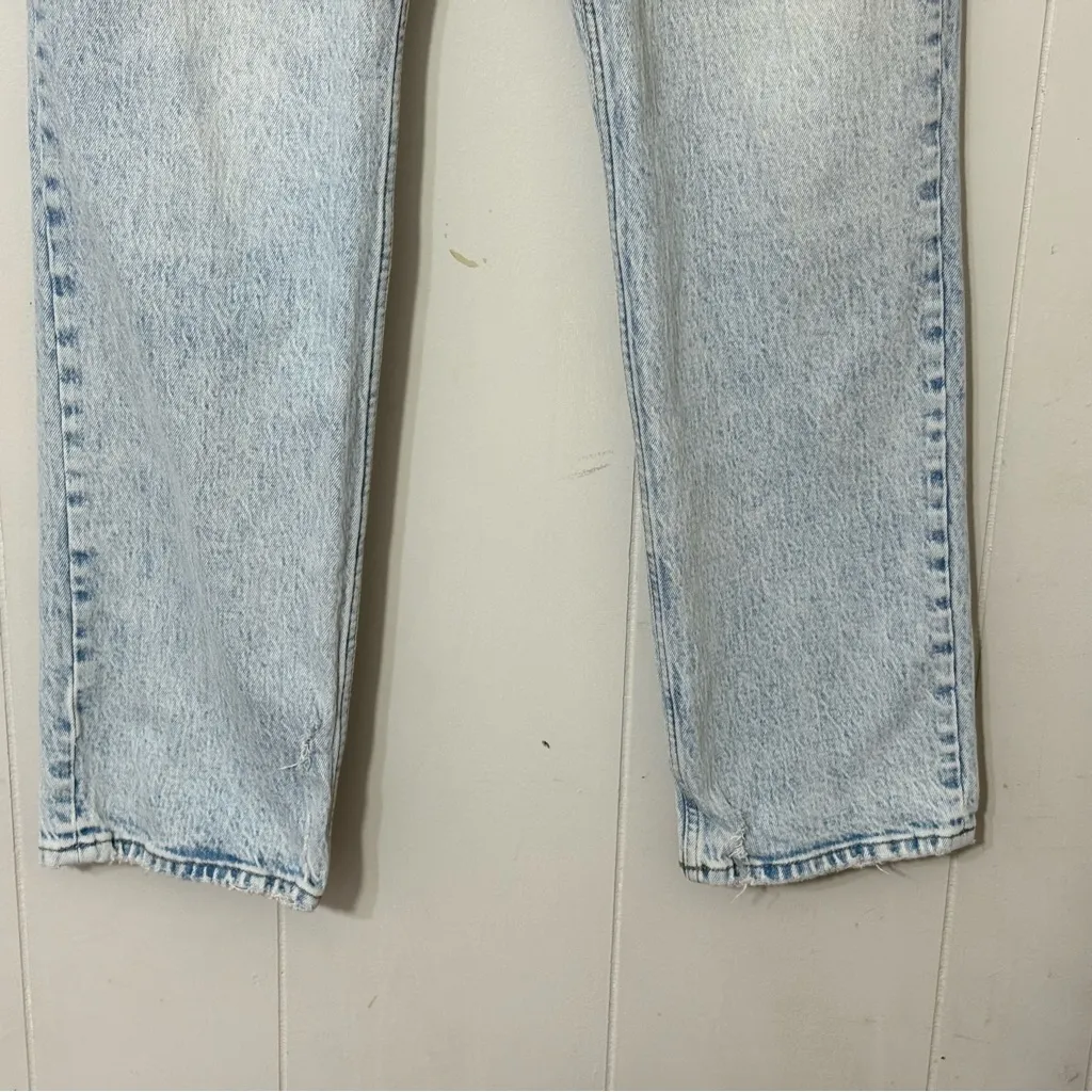 Abercrombie & Fitch 90’s Straight Ultra High Rise Jeans Light Wash Size 6 / 28 - Image 5
