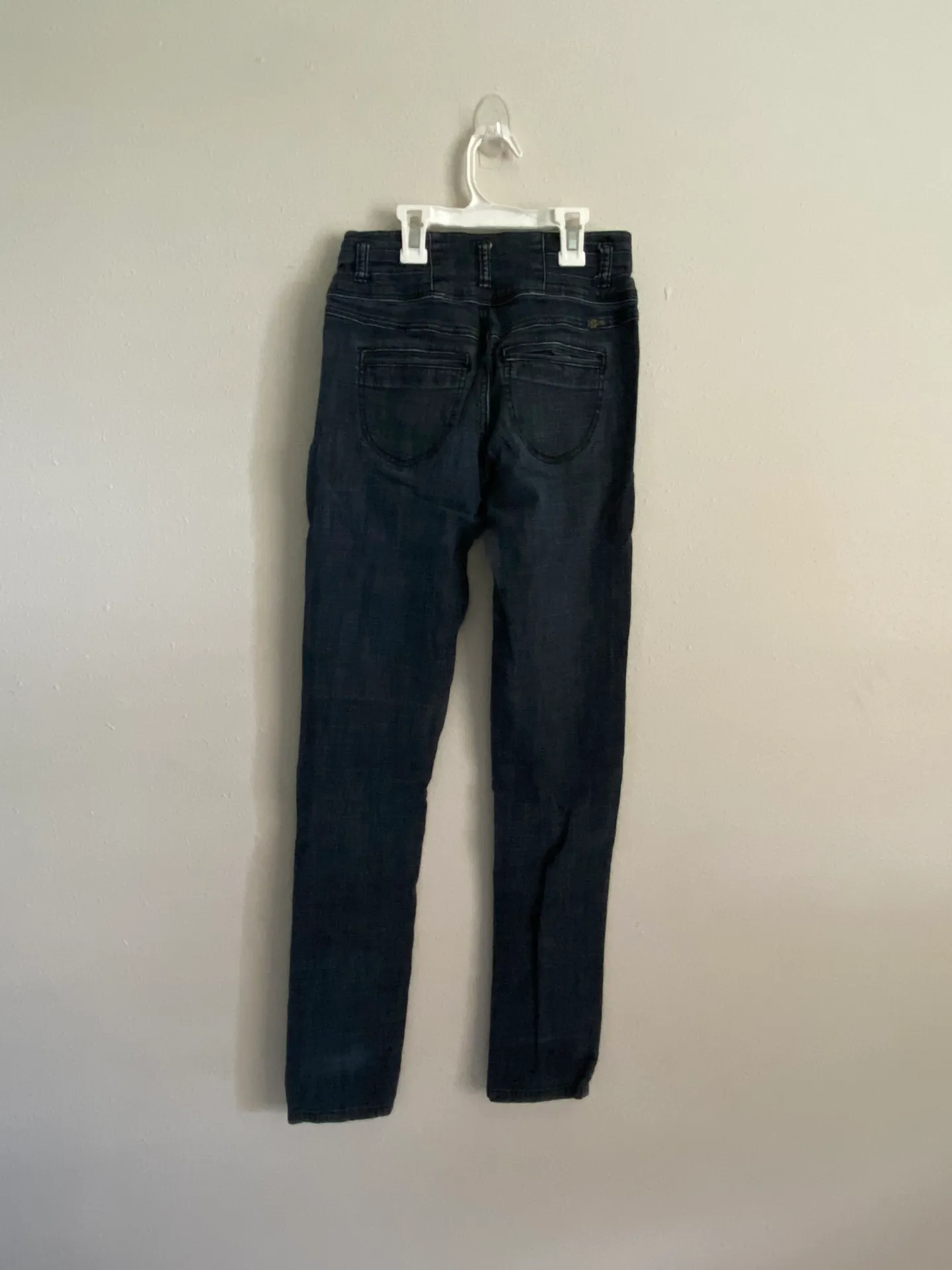 Size 3 skinny jeans - Image 2