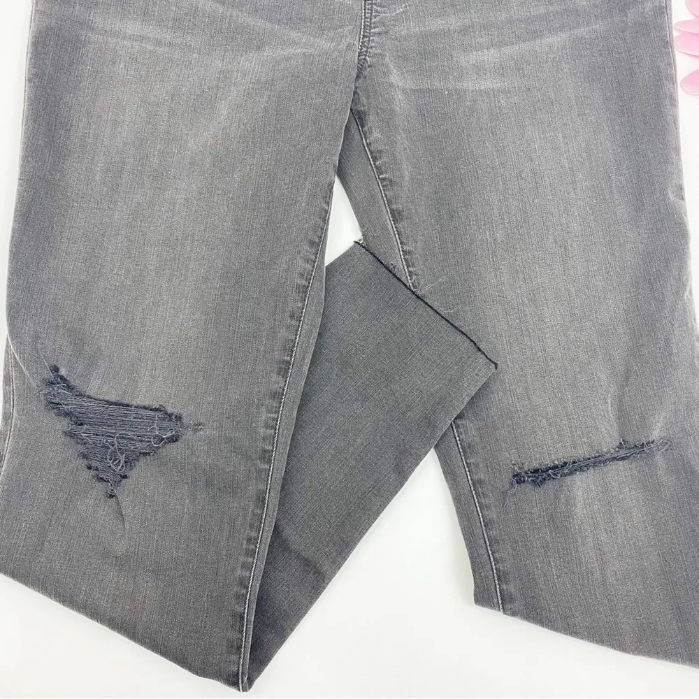 Madewell Maternity Over-the-Belly Distressed Skinny Jeans in Black Sea Grey - Image 7