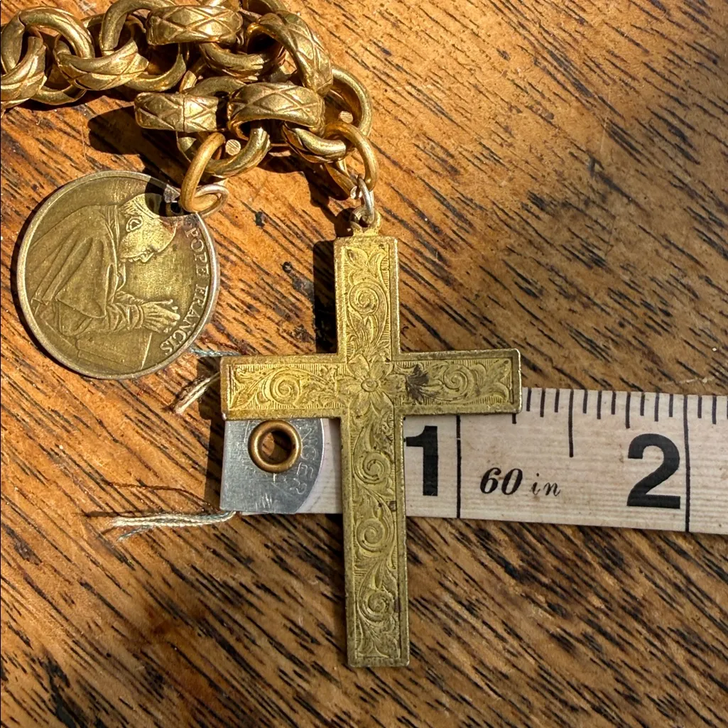 Gold bronze chunky ornate Chain Bracelet with a Cross and Pope Francis medal - Image 12