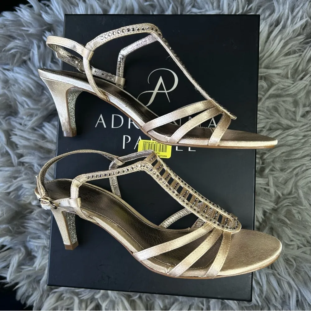 Adrianna Papell Ainsley satin nude formal embellished heels women’s shoe size 7 - Image 5