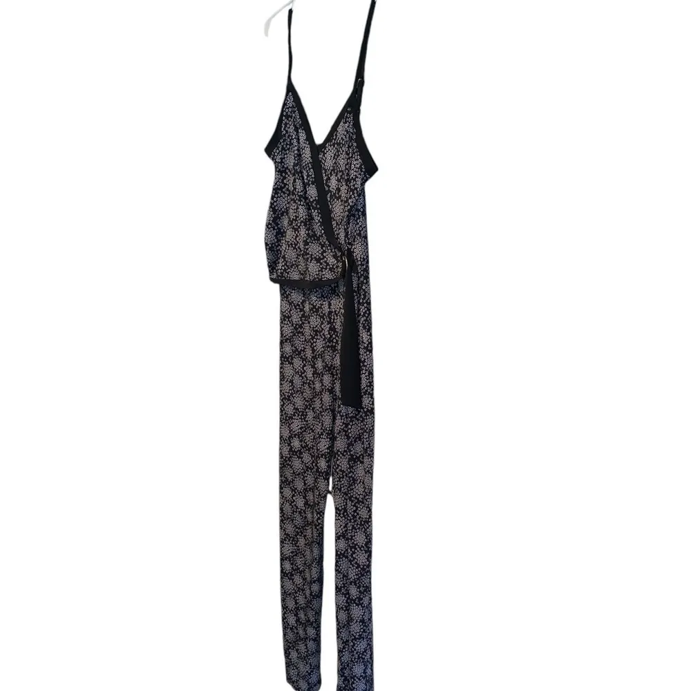 Michael Kors Black White Floral Jumpsuit Romper Holiday Party Cocktail attire - Image 2