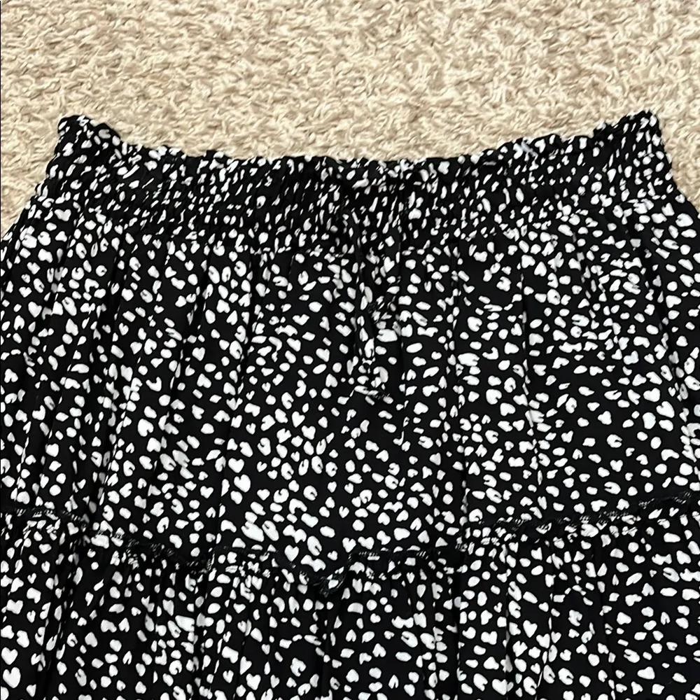 Alelly Boutique Black and White Cheetah Print Tiered Mini Skirt - Image 5