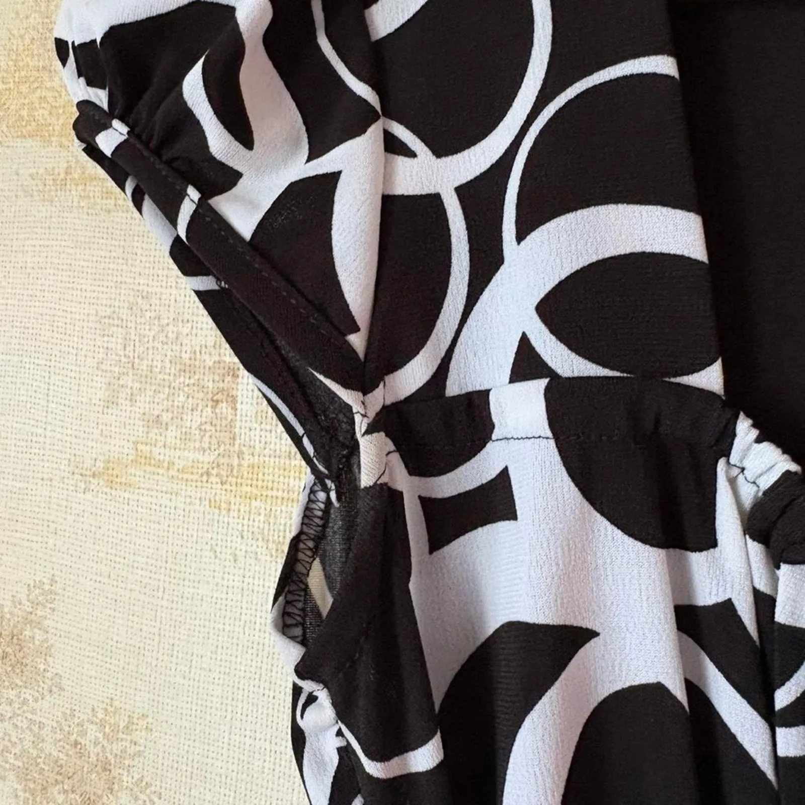 Vintage y2k Teeze Me black white geometric circle print cap sleeve mini dress S - Image 5