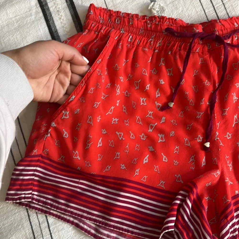 Anthropologie • floreat red heart shorts - Image 98