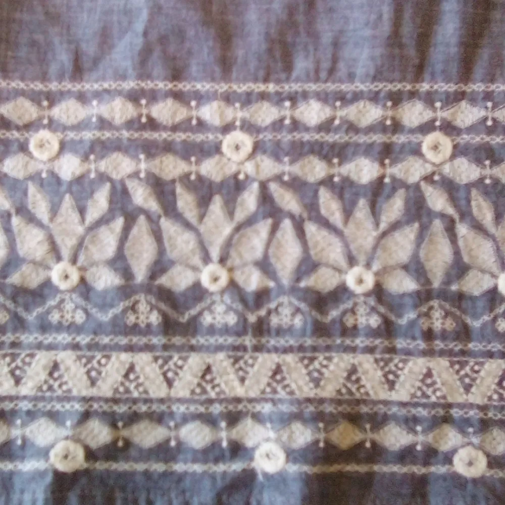 Esley Chambray & White Embroidered Shift Dress - Image 7