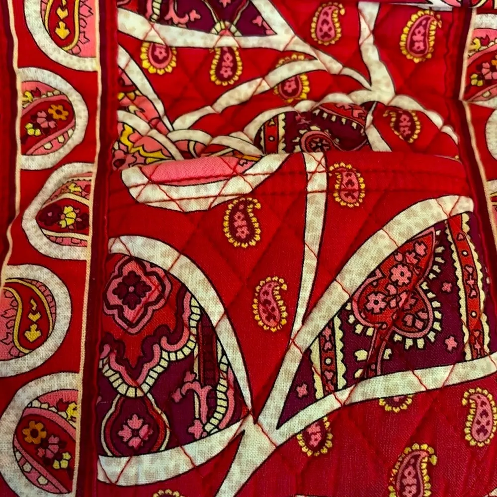 Vera Bradley Rosie Posie Red Pink Small Tote Bag / Shoulder Purse with Pockets - Image 4