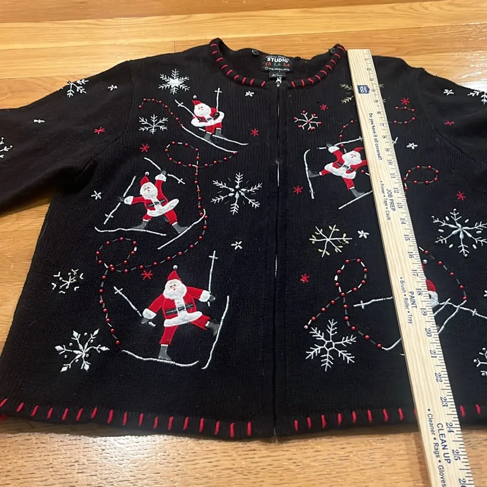 Designers originals studio women’s Christmas full zip up sweater size large. Black - Image 7