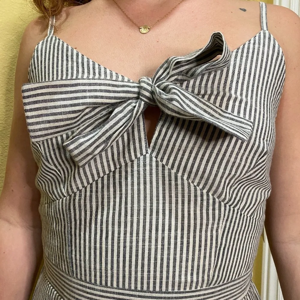 JAPNA Boutique Striped Seersucker like Pantsuit Jumpsuit w Leg Slits - size M - Image 5