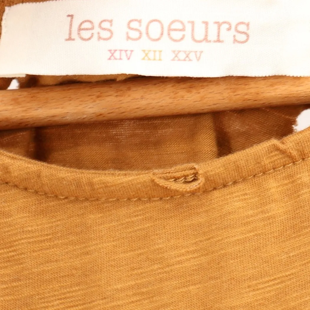 Les Soeurs Distressed Cold Shoulder Top Womens Size S Gremlin Goblin Urban Indie - Image 2