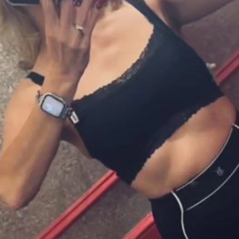 PINK BRALETTES & BRA TOPS
SEAMLESS LIGHTLY LINED BRALETTE‎ - Image 2