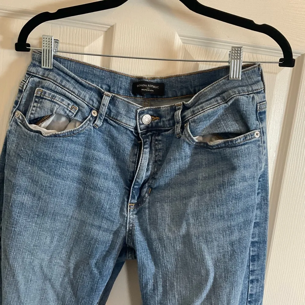 Banana Republic Distressed Blue Jeans size regular 29/8 - Image 2