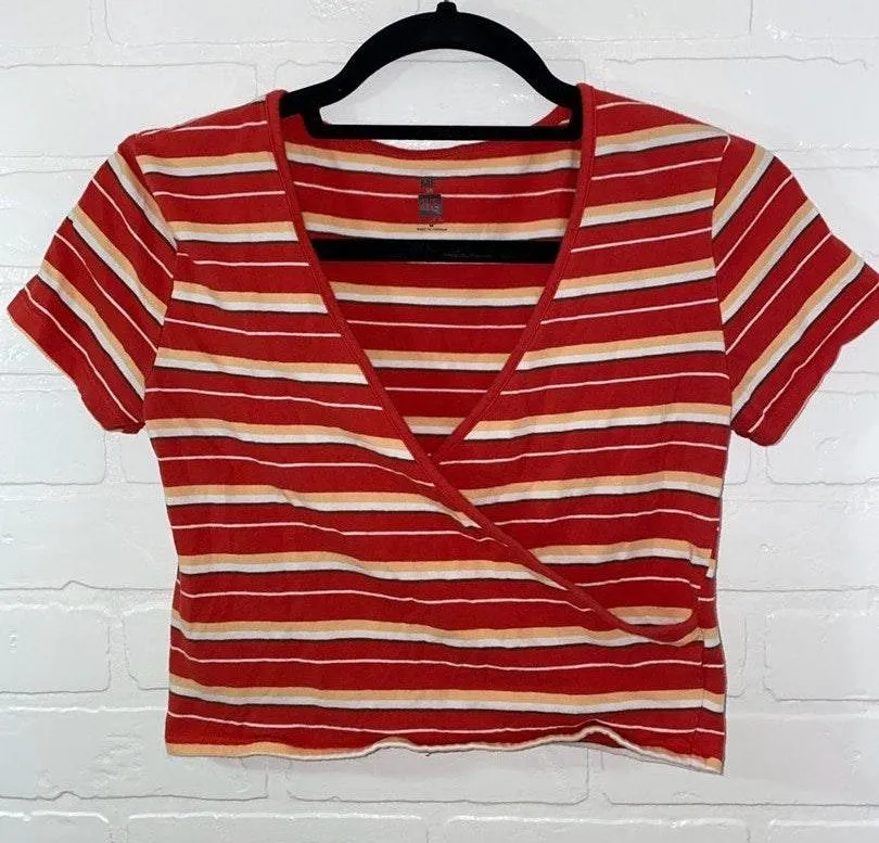 MetoWe Striped Wrapped Crop Top - Image 2