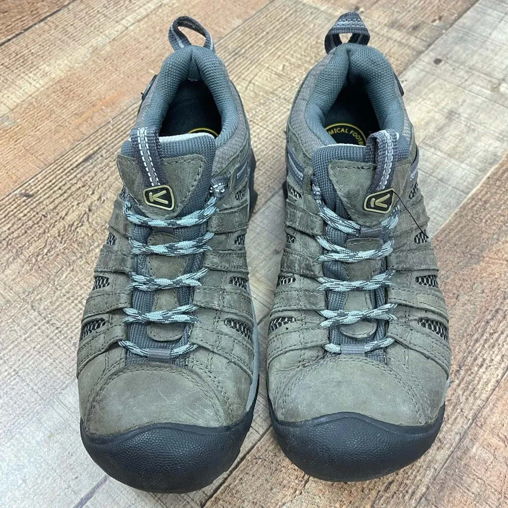 Keen Voyageur Size 8.5 Hiking Trail Outdoor Low Cut Shoes Sneakers Leather Camp - Image 8