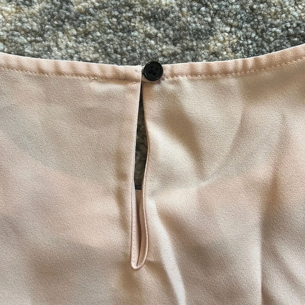 LOFT Lace Detail Sleeveless Blouse - Image 4