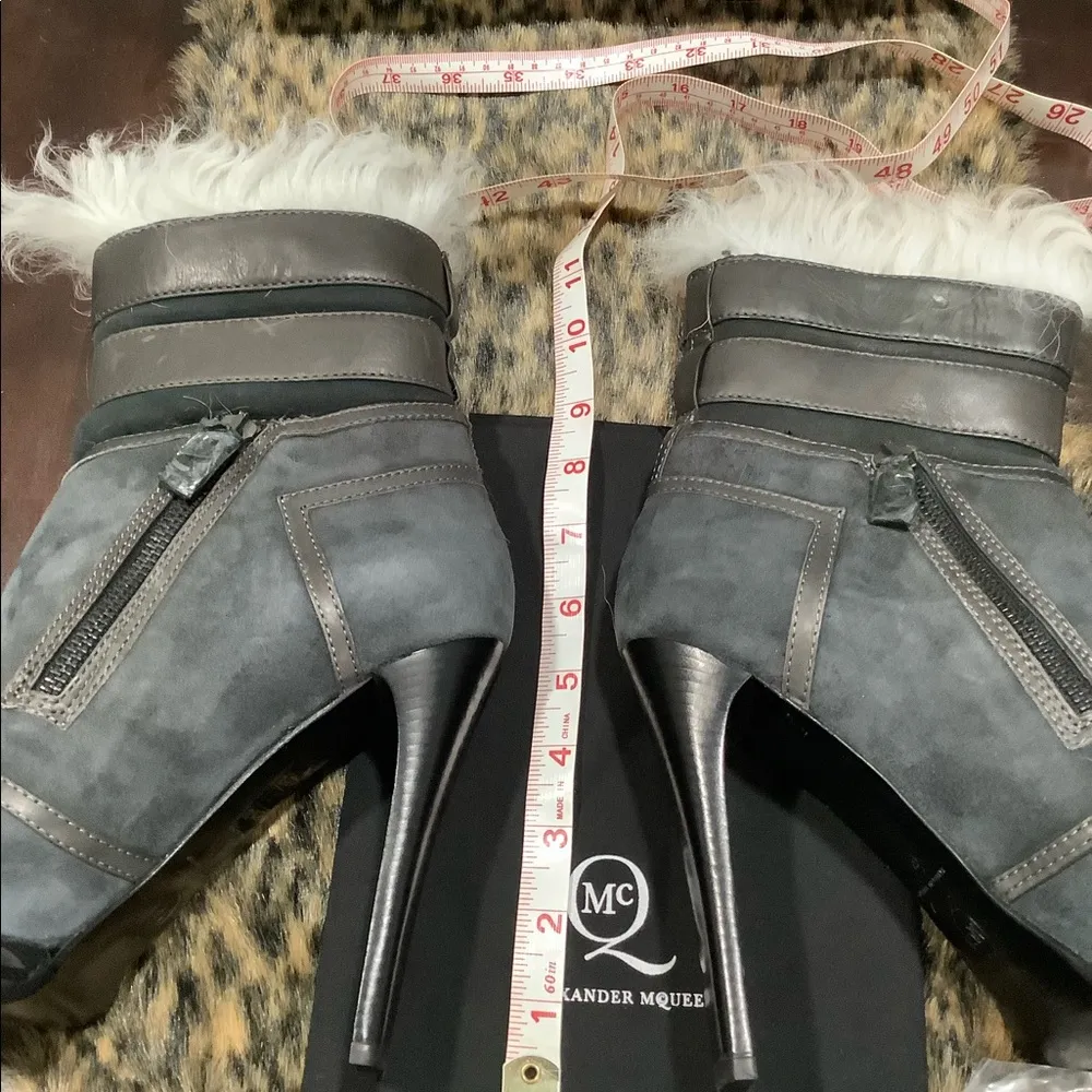 HOST PICK 🥳 🥳 MCQUEEN DOUBLE ZIP SHEEPSKIN BOOTS - Image 10