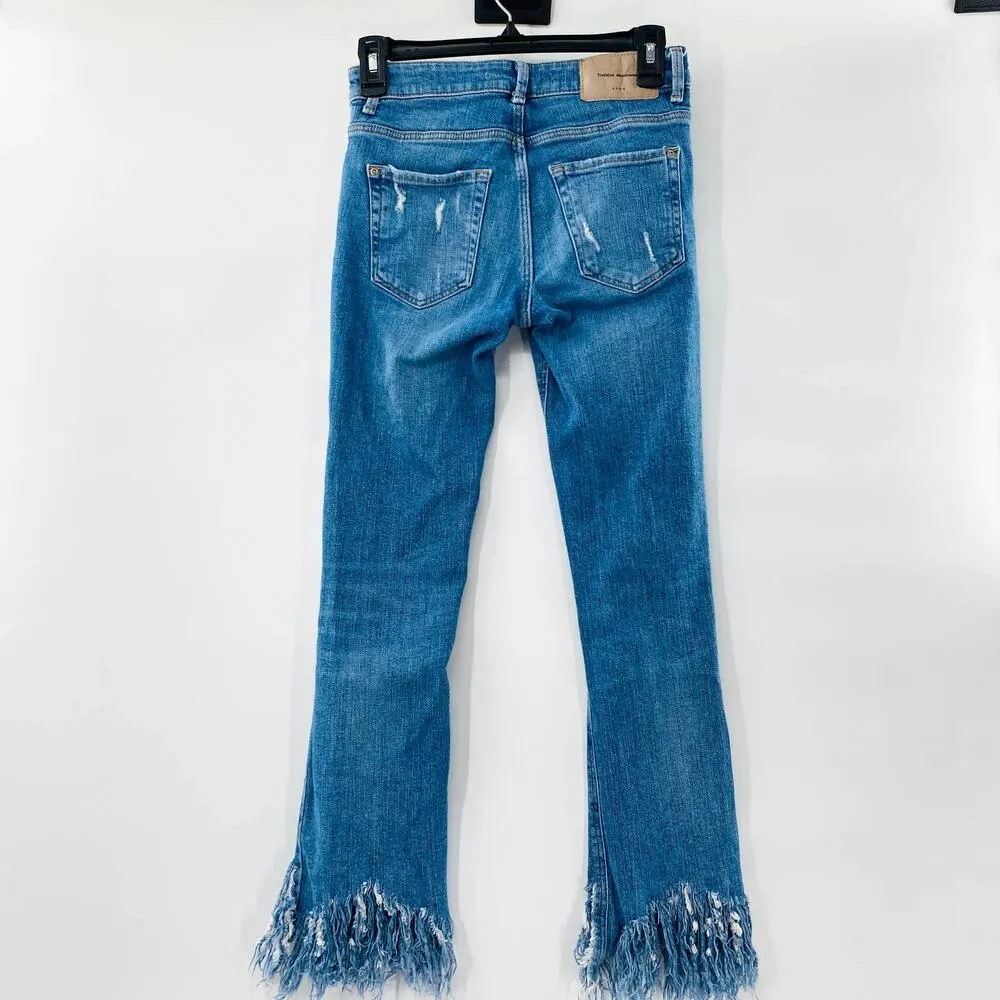 Zara Embroidered Midrise Mini Flare Leg Distressed Cropped Denim Jeans Size 2 - Image 4