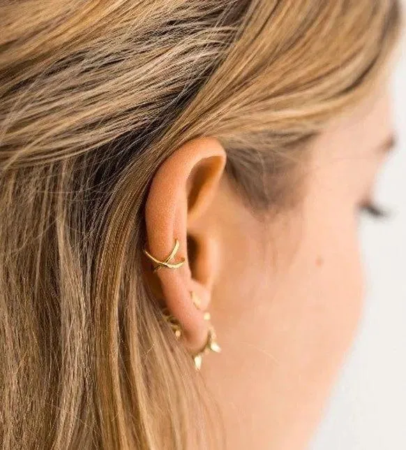 18K Gold plated dainty set ear cuff - Image 2