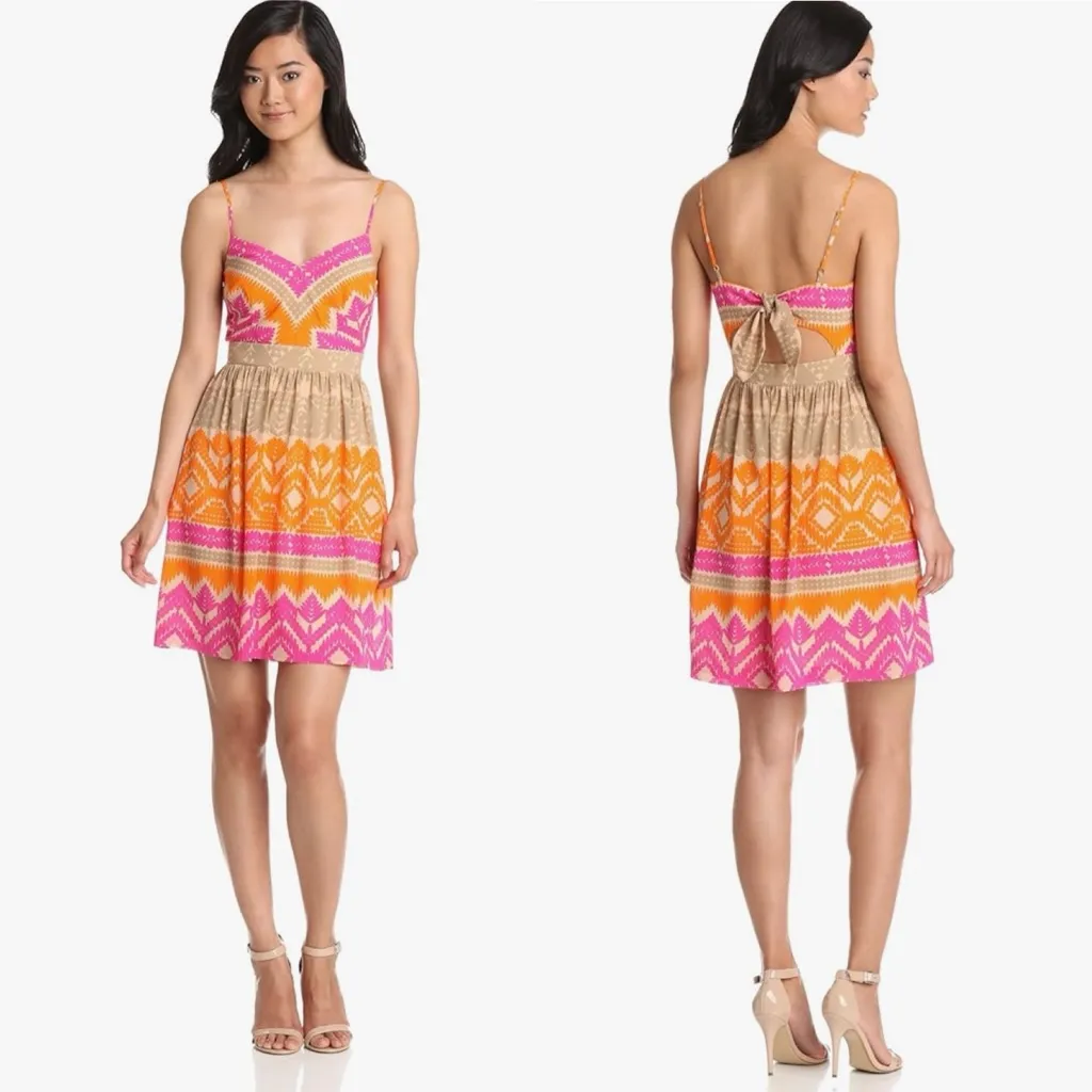 Trina Turk Gypsum Cut-Out Stretch‎ Silk Lined Mini Dress in Cactus Flower Size 6 - Image 2