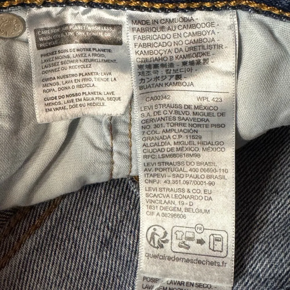 Levi’s 501 SZ W26 Jean Shorts Button-Fly Distressed Rips Medium Wash Frayed Hems - Image 7