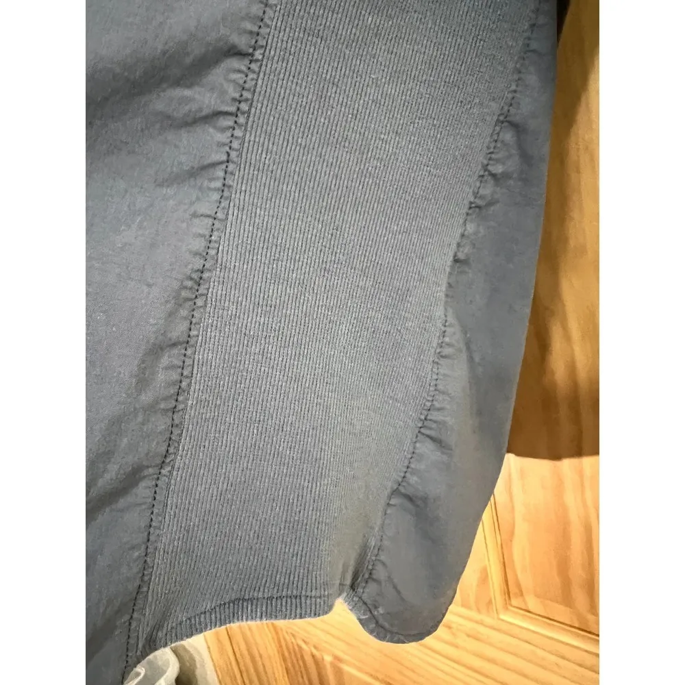 CARHARTT women's medium gray rugged flex Bozeman button-up long sleeve shirt - Image 5