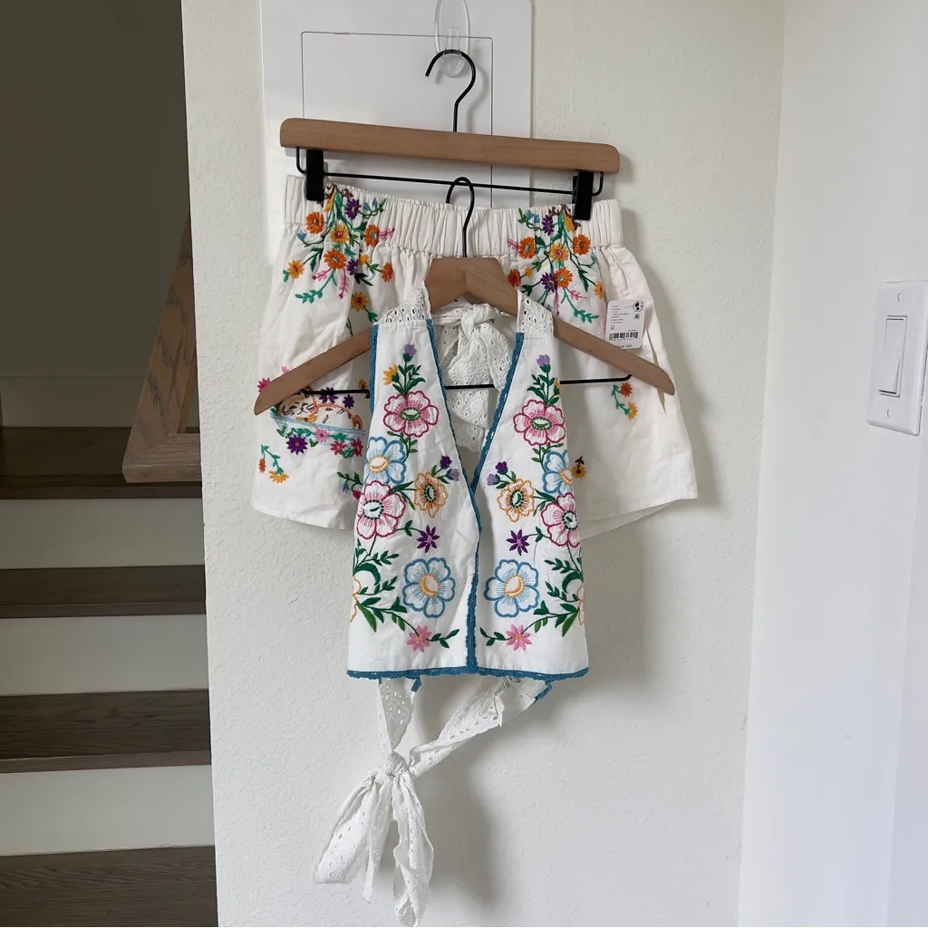 NWT Free People Lucy Mae Shorts and Halter Tank Set in Floral Cream Combo - Image 5